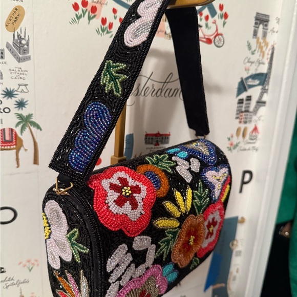 SOLD - Picture 8 of 11